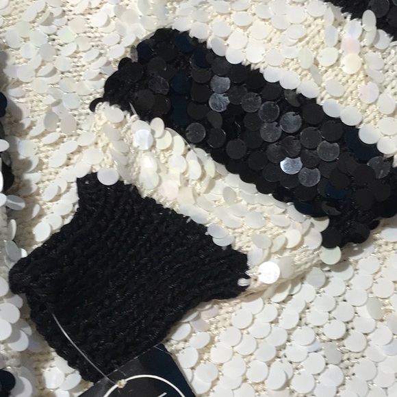 Original tags Vintage Nannell sequins hand knitted sweater never worn embellish - Picture 8 of 9